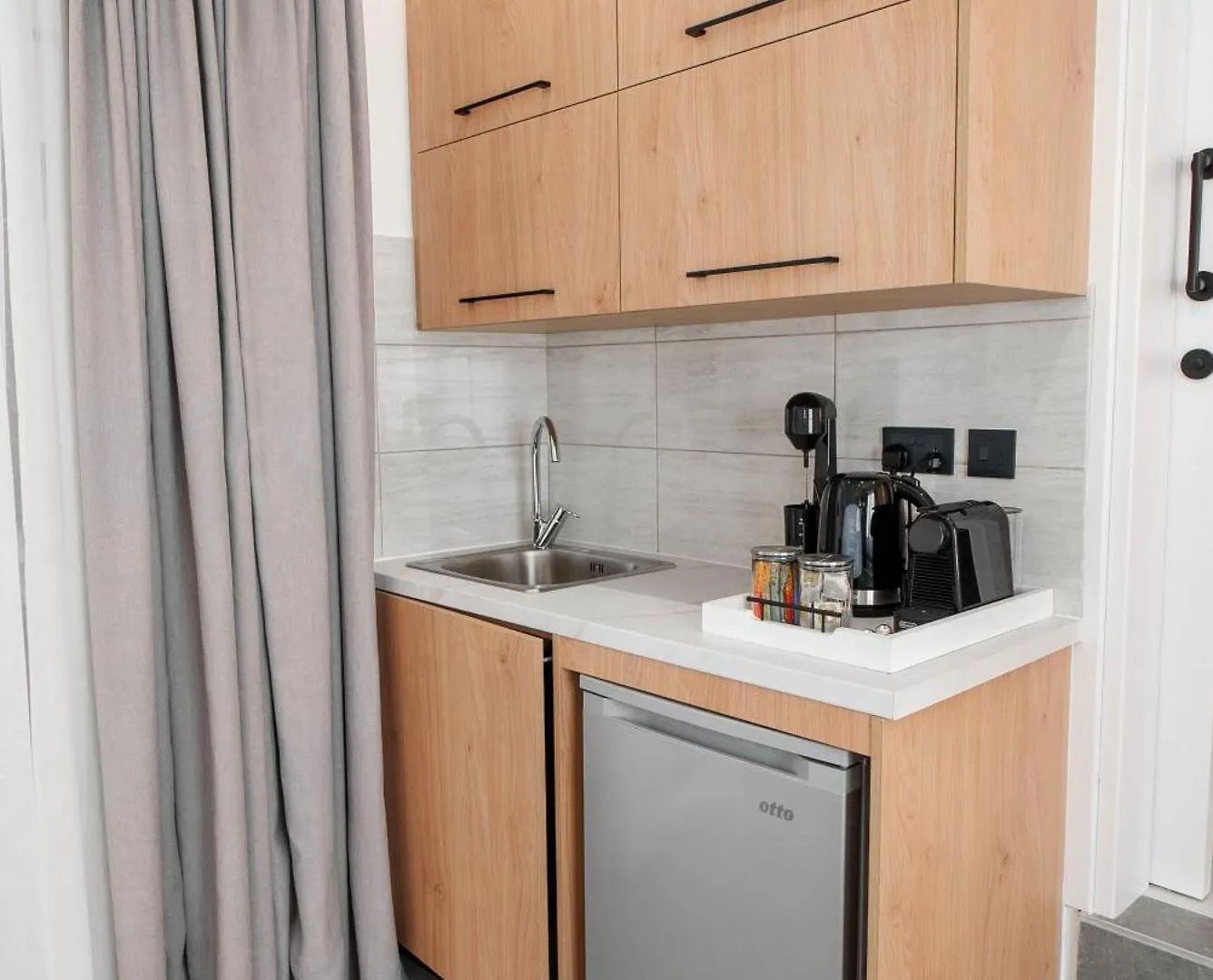 לרנקה Kition Urban Suite 2 דירה